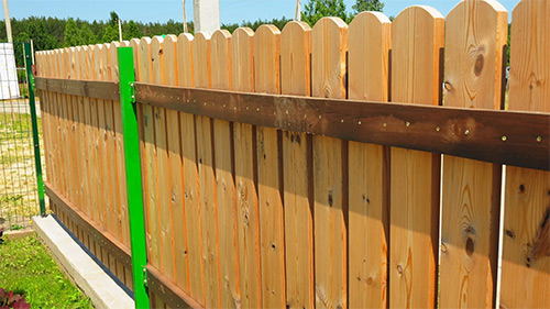 The Art of Building with Wood: Why Dalton Fence Stands Out as the Best Wood Fence Company in Centerville, Ohio